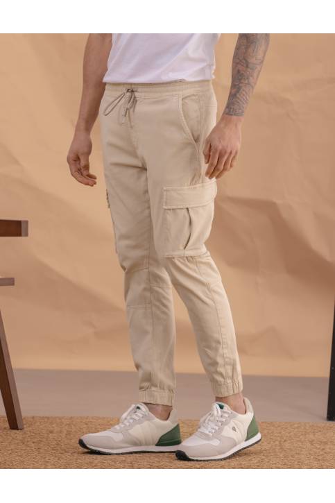 PANTALÓN CARGO CON GOMA BEIGE